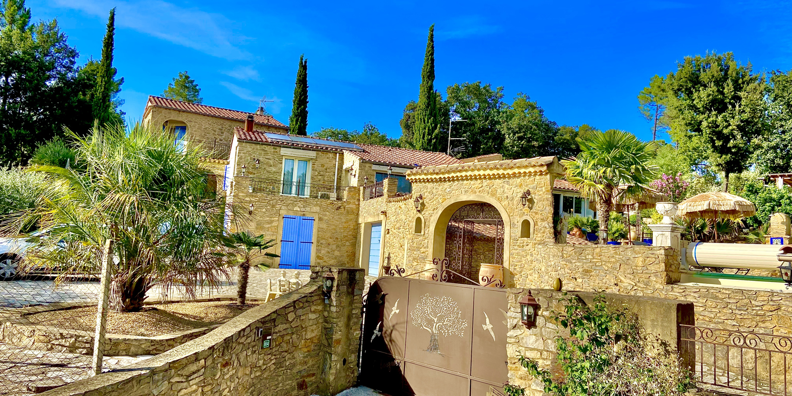 Gîtes et Chambres d’hôtes Les Restanques – La maison